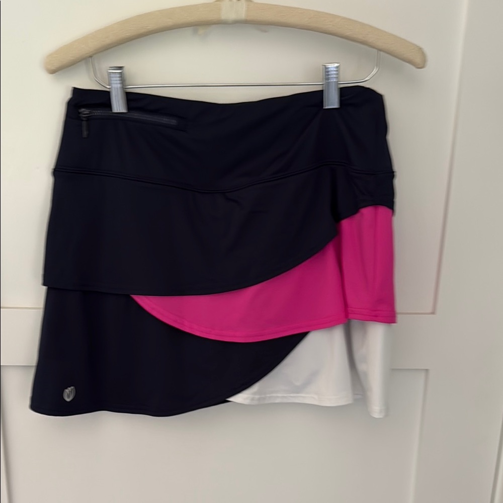 Women's Black and Pink Skirt